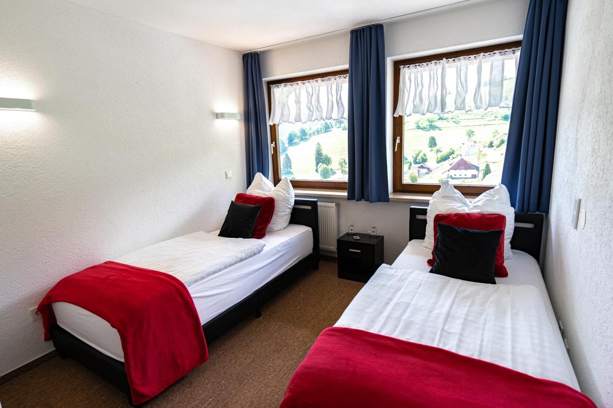 Schwarzwald Hotel Wiedenerhof Exteriör bild