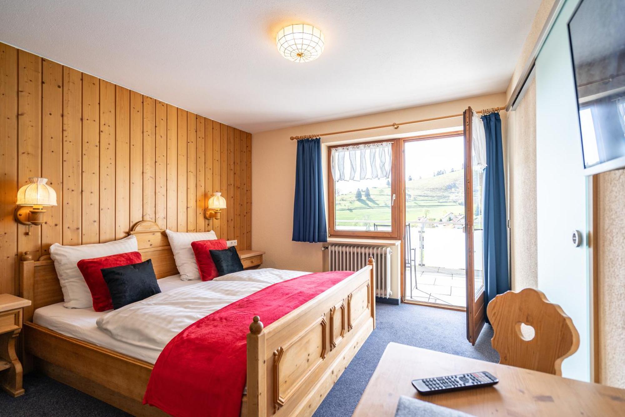 Schwarzwald Hotel Wiedenerhof Exteriör bild